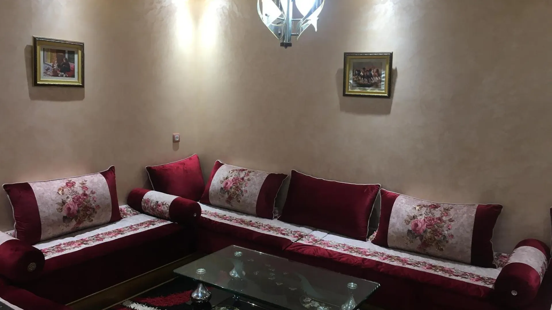 Askjour Abwab Atlas M'Hamid C8 No 01 Marrakesh Morocco